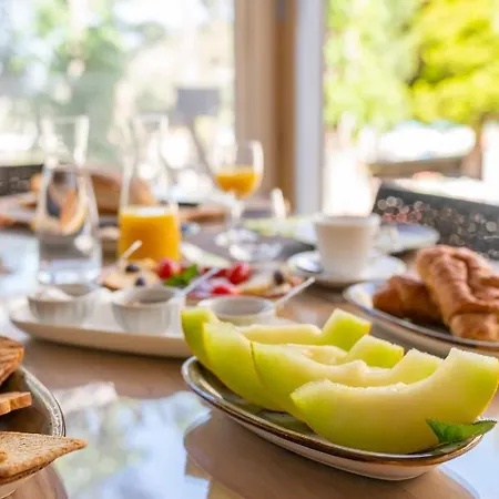 La Casa Di Dolly Bed & Breakfast Galanado
