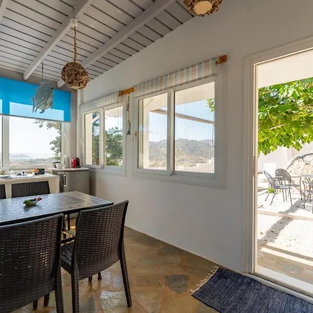 לינה וארוחת בוקר La Casa Di Dolly