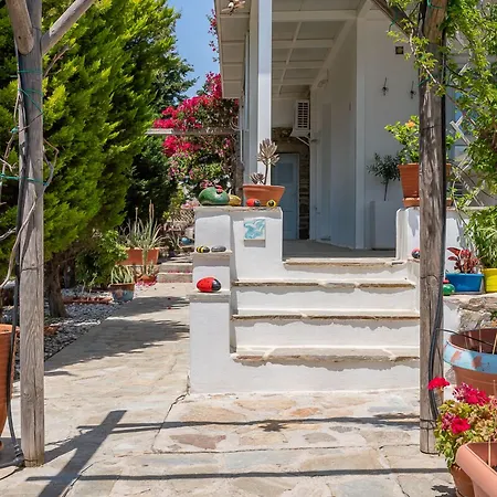 לינה וארוחת בוקר La Casa Di Dolly *