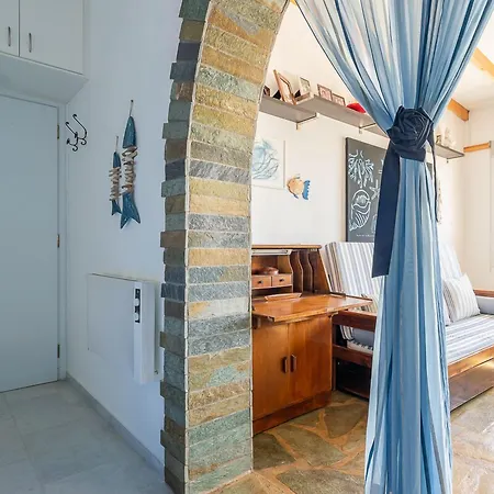 לינה וארוחת בוקר La Casa Di Dolly